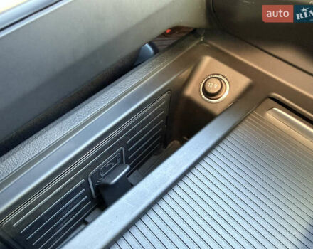 Серый Ауди E-Tron, объемом двигателя 0 л и пробегом 90 тыс. км за 33000 $, фото 70 на Automoto.ua