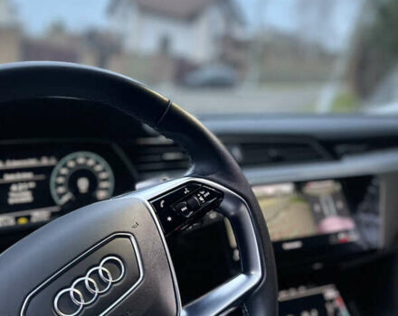 Серый Ауди E-Tron, объемом двигателя 0 л и пробегом 74 тыс. км за 37500 $, фото 35 на Automoto.ua