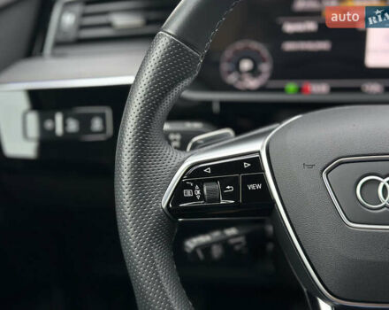 Сірий Ауді E-Tron, об'ємом двигуна 0 л та пробігом 48 тис. км за 49999 $, фото 59 на Automoto.ua