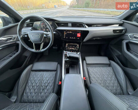 Серый Ауди E-Tron, объемом двигателя 0 л и пробегом 14 тыс. км за 53999 $, фото 111 на Automoto.ua