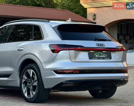 Сірий Ауді E-Tron, об'ємом двигуна 0 л та пробігом 49 тис. км за 36500 $, фото 16 на Automoto.ua