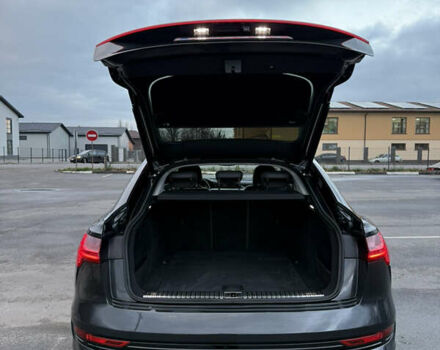 Серый Ауди E-Tron, объемом двигателя 0 л и пробегом 197 тыс. км за 23900 $, фото 40 на Automoto.ua