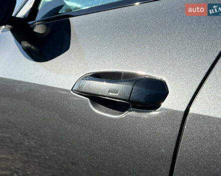 Серый Ауди E-Tron, объемом двигателя 0 л и пробегом 42 тыс. км за 47848 $, фото 19 на Automoto.ua