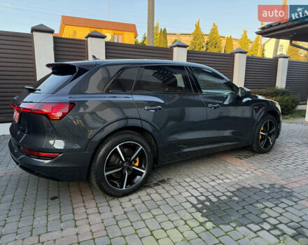 Серый Ауди E-Tron, объемом двигателя 0 л и пробегом 13 тыс. км за 36500 $, фото 10 на Automoto.ua