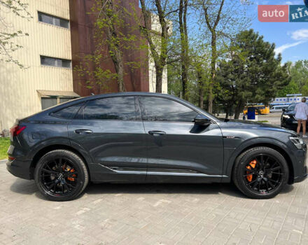 Серый Ауди E-Tron, объемом двигателя 0 л и пробегом 15 тыс. км за 42500 $, фото 8 на Automoto.ua