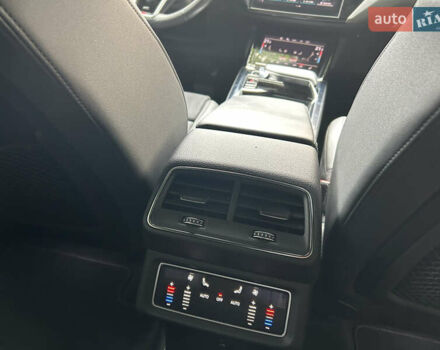 Серый Ауди E-Tron, объемом двигателя 0 л и пробегом 44 тыс. км за 38700 $, фото 25 на Automoto.ua