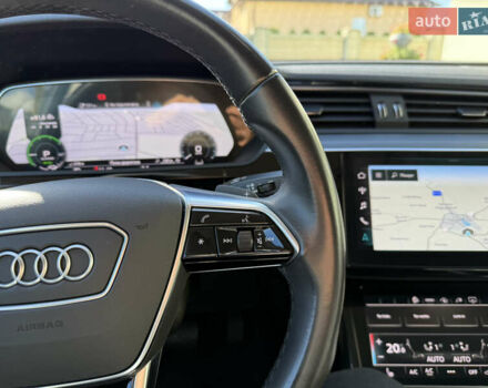 Серый Ауди E-Tron, объемом двигателя 0 л и пробегом 90 тыс. км за 33000 $, фото 48 на Automoto.ua