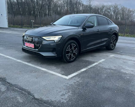 Серый Ауди E-Tron, объемом двигателя 0 л и пробегом 197 тыс. км за 23900 $, фото 4 на Automoto.ua