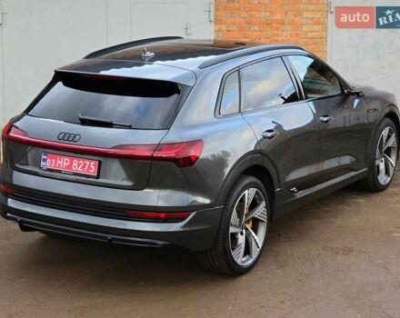 Сірий Ауді E-Tron, об'ємом двигуна 0 л та пробігом 100 тис. км за 41888 $, фото 114 на Automoto.ua