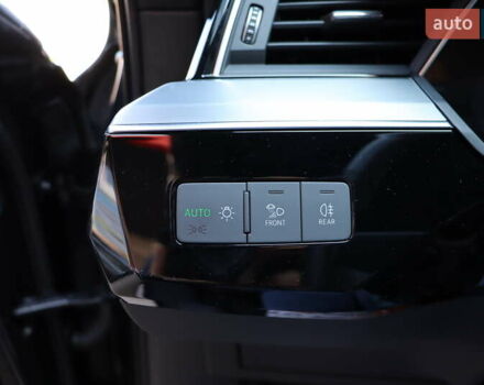 Серый Ауди E-Tron, объемом двигателя 0 л и пробегом 37 тыс. км за 55900 $, фото 19 на Automoto.ua