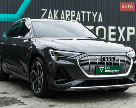 Серый Ауди E-Tron, объемом двигателя 0 л и пробегом 33 тыс. км за 53000 $, фото 3 на Automoto.ua