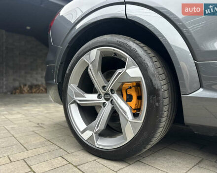 Сірий Ауді E-Tron, об'ємом двигуна 0 л та пробігом 22 тис. км за 49999 $, фото 39 на Automoto.ua