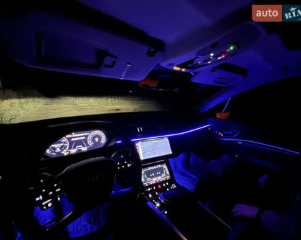 Серый Ауди E-Tron, объемом двигателя 0 л и пробегом 145 тыс. км за 29500 $, фото 94 на Automoto.ua