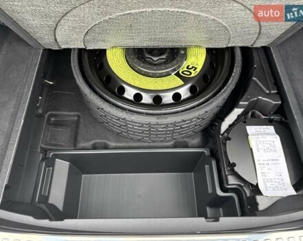 Серый Ауди E-Tron, объемом двигателя 0 л и пробегом 25 тыс. км за 44900 $, фото 23 на Automoto.ua