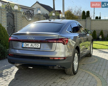 Серый Ауди E-Tron, объемом двигателя 0 л и пробегом 90 тыс. км за 33000 $, фото 24 на Automoto.ua