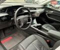 Серый Ауди E-Tron, объемом двигателя 0 л и пробегом 112 тыс. км за 31900 $, фото 71 на Automoto.ua
