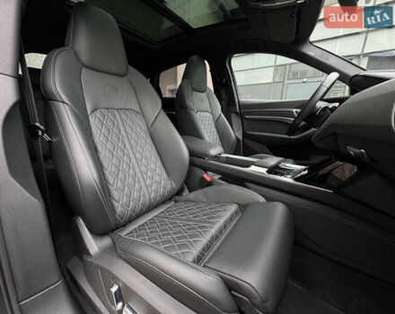 Сірий Ауді E-Tron, об'ємом двигуна 0 л та пробігом 59 тис. км за 45999 $, фото 38 на Automoto.ua