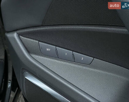 Серый Ауди E-Tron, объемом двигателя 0 л и пробегом 32 тыс. км за 41367 $, фото 52 на Automoto.ua