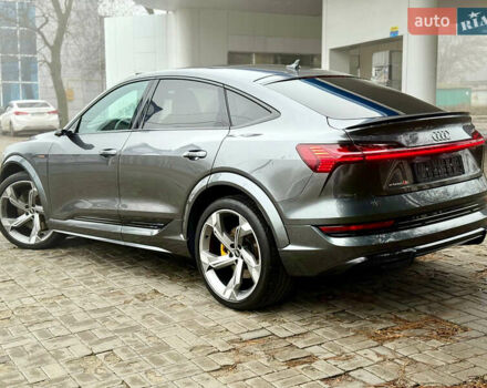 Серый Ауди E-Tron, объемом двигателя 0 л и пробегом 37 тыс. км за 49500 $, фото 18 на Automoto.ua
