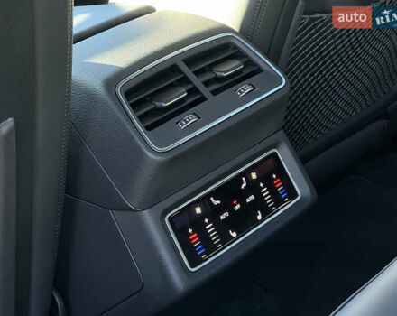 Серый Ауди E-Tron, объемом двигателя 0 л и пробегом 42 тыс. км за 47848 $, фото 31 на Automoto.ua