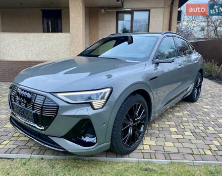 Сірий Ауді E-Tron, об'ємом двигуна 0 л та пробігом 43 тис. км за 45500 $, фото 7 на Automoto.ua