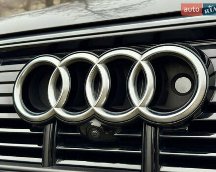 Серый Ауди E-Tron, объемом двигателя 0 л и пробегом 37 тыс. км за 49500 $, фото 62 на Automoto.ua