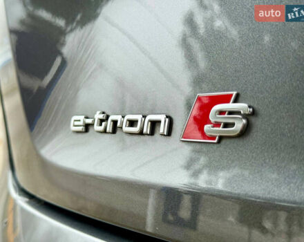 Серый Ауди E-Tron, объемом двигателя 0 л и пробегом 37 тыс. км за 49500 $, фото 68 на Automoto.ua