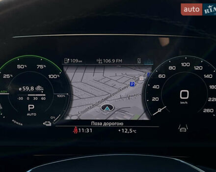 Серый Ауди E-Tron, объемом двигателя 0 л и пробегом 42 тыс. км за 47848 $, фото 49 на Automoto.ua