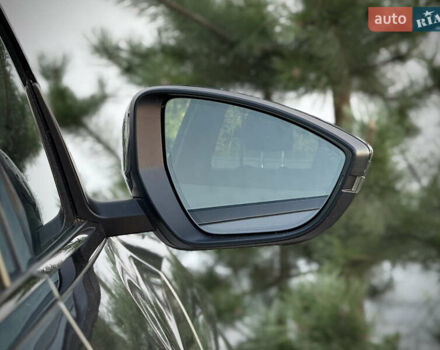 Сірий Ауді E-Tron, об'ємом двигуна 0 л та пробігом 25 тис. км за 47431 $, фото 39 на Automoto.ua