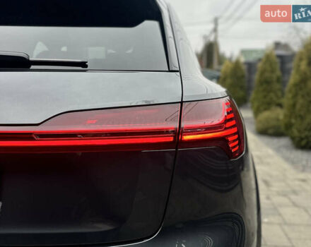 Сірий Ауді E-Tron, об'ємом двигуна 0 л та пробігом 48 тис. км за 49999 $, фото 35 на Automoto.ua