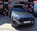 Серый Ауди E-Tron, объемом двигателя 0 л и пробегом 37 тыс. км за 55900 $, фото 1 на Automoto.ua