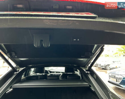 Серый Ауди E-Tron, объемом двигателя 0 л и пробегом 44 тыс. км за 38700 $, фото 28 на Automoto.ua