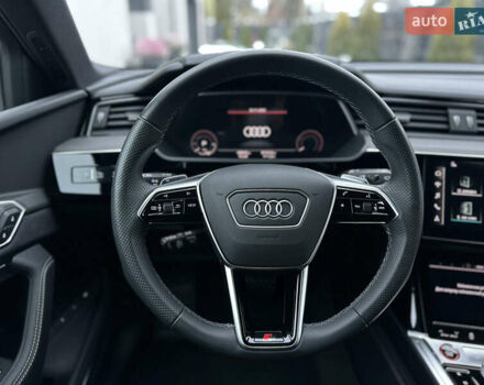 Серый Ауди E-Tron, объемом двигателя 0 л и пробегом 48 тыс. км за 49999 $, фото 52 на Automoto.ua