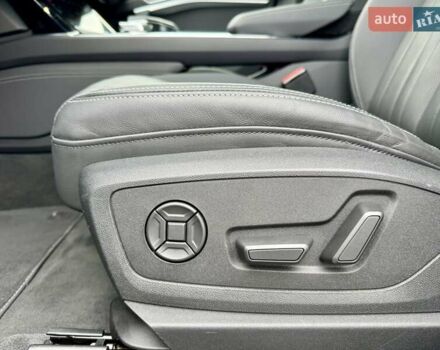 Ауди E-Tron 2022 в Хмельницком на Automoto.ua Серый Ауди E-Tron, объемом двигателя 0 л и пробегом 82 тыс. км за 39999 $, фото 14 на Automoto.ua