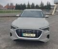 Серый Ауди E-Tron, объемом двигателя 0 л и пробегом 30 тыс. км за 45000 $, фото 1 на Automoto.ua