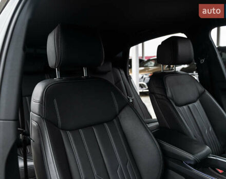 Серый Ауди E-Tron, объемом двигателя 0 л и пробегом 33 тыс. км за 53000 $, фото 37 на Automoto.ua