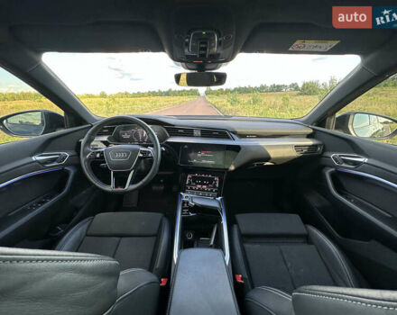 Сірий Ауді E-Tron, об'ємом двигуна 0 л та пробігом 80 тис. км за 38700 $, фото 33 на Automoto.ua