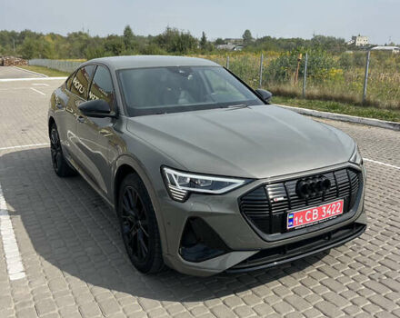 Серый Ауди E-Tron, объемом двигателя 0 л и пробегом 58 тыс. км за 44950 $, фото 7 на Automoto.ua
