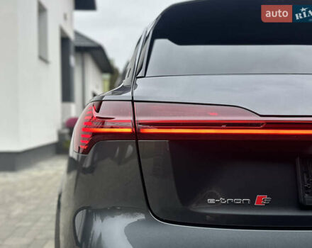 Сірий Ауді E-Tron, об'ємом двигуна 0 л та пробігом 48 тис. км за 49999 $, фото 34 на Automoto.ua