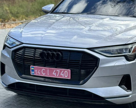 Серый Ауди E-Tron, объемом двигателя 0 л и пробегом 145 тыс. км за 29500 $, фото 3 на Automoto.ua