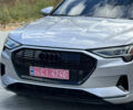 Серый Ауди E-Tron, объемом двигателя 0 л и пробегом 145 тыс. км за 29500 $, фото 3 на Automoto.ua