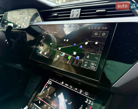 Серый Ауди E-Tron, объемом двигателя 0 л и пробегом 39 тыс. км за 44500 $, фото 53 на Automoto.ua