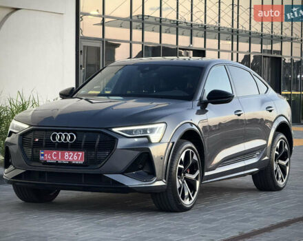 Сірий Ауді E-Tron, об'ємом двигуна 0 л та пробігом 25 тис. км за 47431 $, фото 91 на Automoto.ua