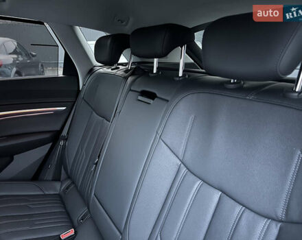 Серый Ауди E-Tron, объемом двигателя 0 л и пробегом 32 тыс. км за 41367 $, фото 34 на Automoto.ua