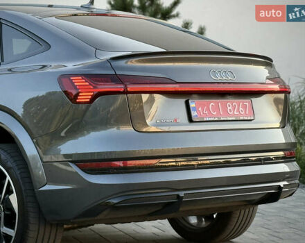 Сірий Ауді E-Tron, об'ємом двигуна 0 л та пробігом 25 тис. км за 47431 $, фото 21 на Automoto.ua