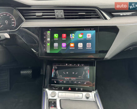 Ауди E-Tron 2022 в Виннице на Automoto.ua Серый Ауди E-Tron, объемом двигателя 0 л и пробегом 150 тыс. км за 39207 $, фото 35 на Automoto.ua