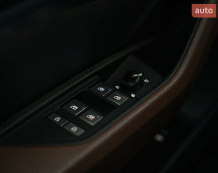 Сірий Ауді E-Tron, об'ємом двигуна 0 л та пробігом 64 тис. км за 37900 $, фото 20 на Automoto.ua