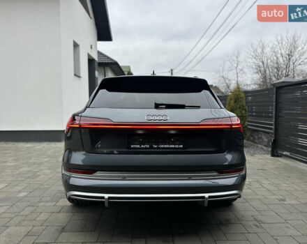 Сірий Ауді E-Tron, об'ємом двигуна 0 л та пробігом 22 тис. км за 49999 $, фото 7 на Automoto.ua