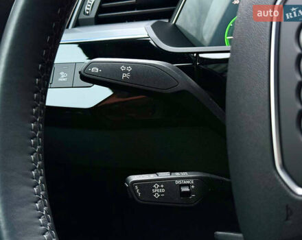 Серый Ауди E-Tron, объемом двигателя 0 л и пробегом 39 тыс. км за 44500 $, фото 71 на Automoto.ua