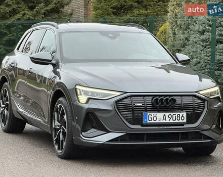 Сірий Ауді E-Tron, об'ємом двигуна 0 л та пробігом 151 тис. км за 29500 $, фото 9 на Automoto.ua
